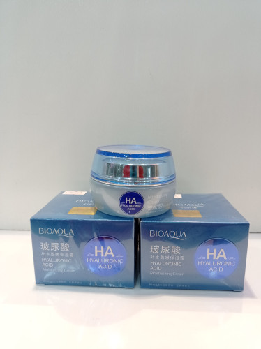 کرم مرطوب کننده هیالورونیک اسید بیوآکوا